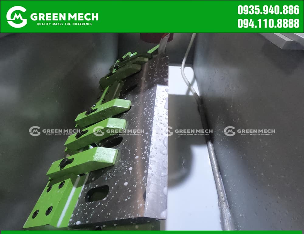 Close-up of industrial knife sharpener of Green Technology