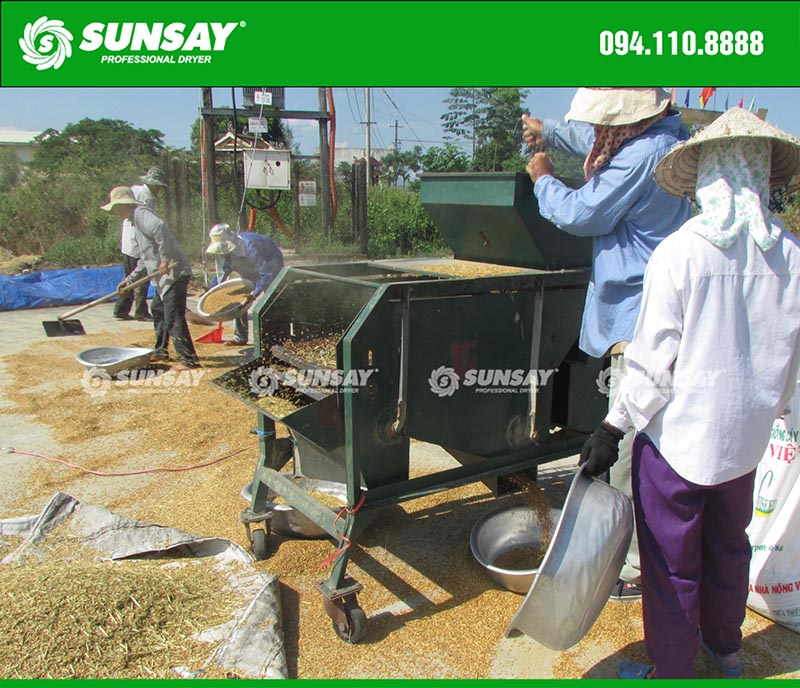 Efficient rice cleaning machine