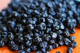 There are many ways to make dried blueberries today