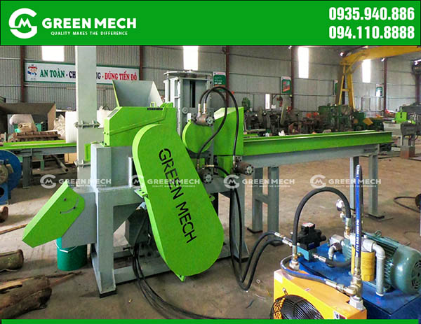 GREEN MECH wood crusher finished at the factory