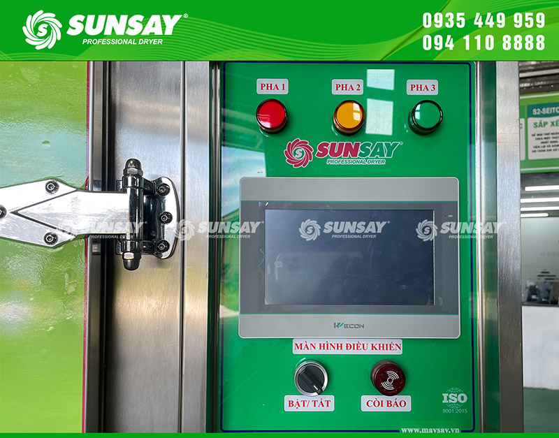 Modern HMI control screen, saves hundreds of drying recipes and easily monitors machine operation via phone