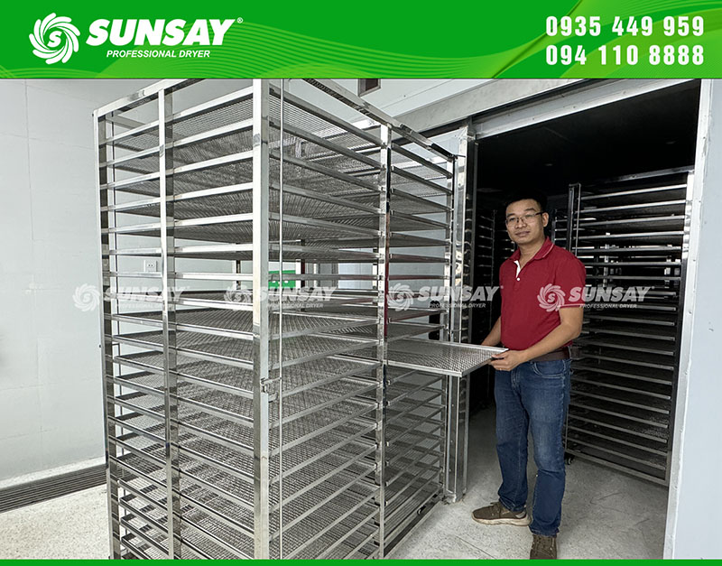 Capacity over 1 ton can use drying room to save investment cost.